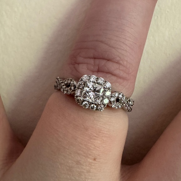 The Leo Diamond 14K White Gold 1ctw E/SI2 Princess Pave Halo Engagement Ring Sz8 - Picture 4 of 16